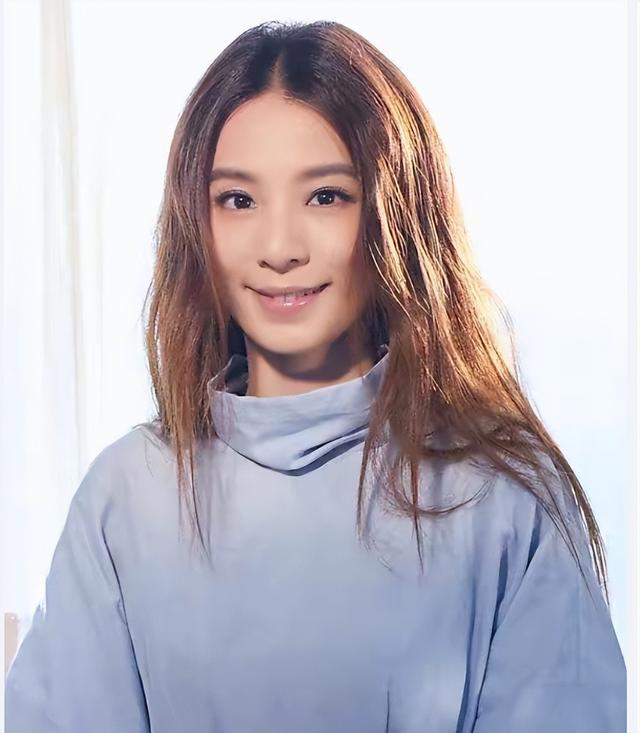 曹云金|查无此人,KTV开始全面下架田馥甄歌曲,看她还能坚持多久