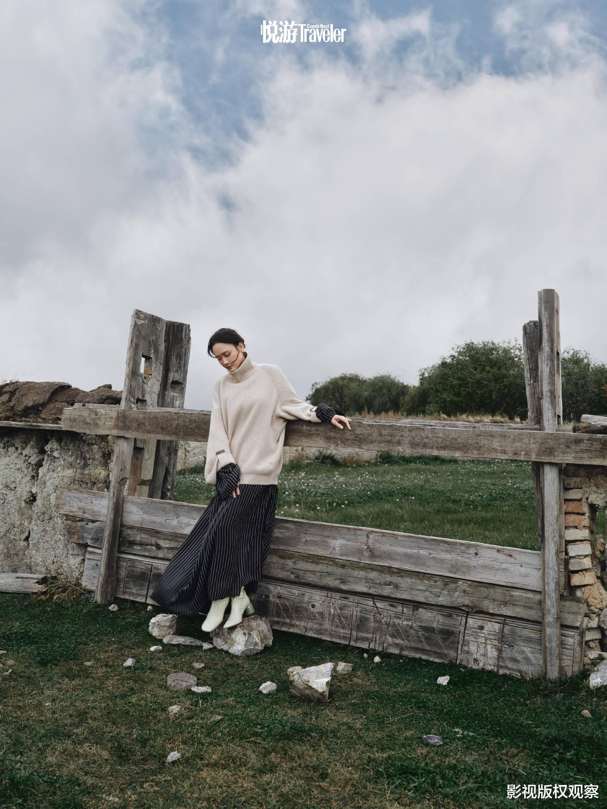 香格里拉|隐身两年,陈乔恩回归游月光城,18张美照唤起人们对旅游的渴望