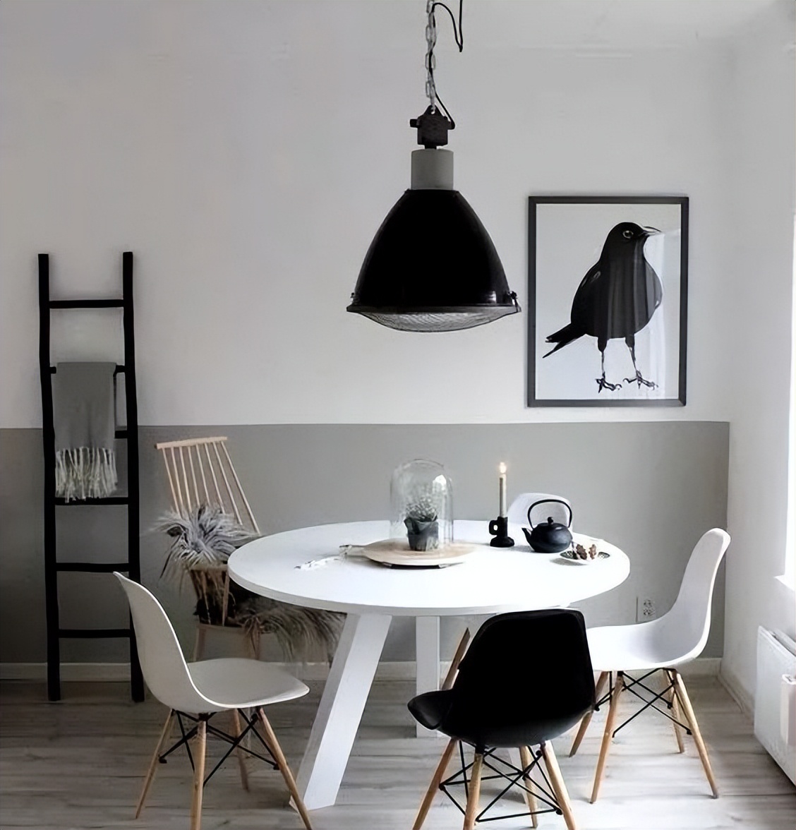 别再用落伍的大白墙了!设计师都在用半墙设计,符合中国人的审美