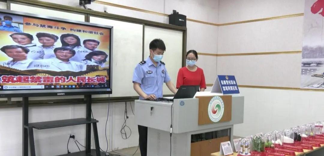 教学|作为老师，真想回到没有网络、没有手机的时代，那时安心教书就行