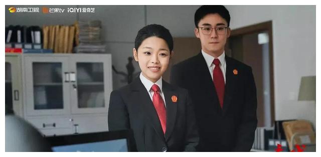 王莎莎|《底线》主演王莎莎：花了10年磨炼演技，却弥补不了外形上的劣势