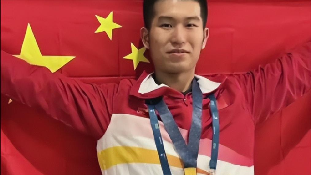 宁波|厉害了！浙江“00后”小伙拧螺丝成世界冠军，网友：职教春天来了