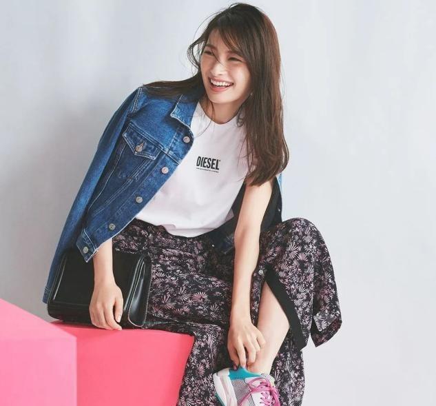 丝瓜 花衣服+短烫发=“中国大妈”？瞧日本主妇的正确打开方式，多美