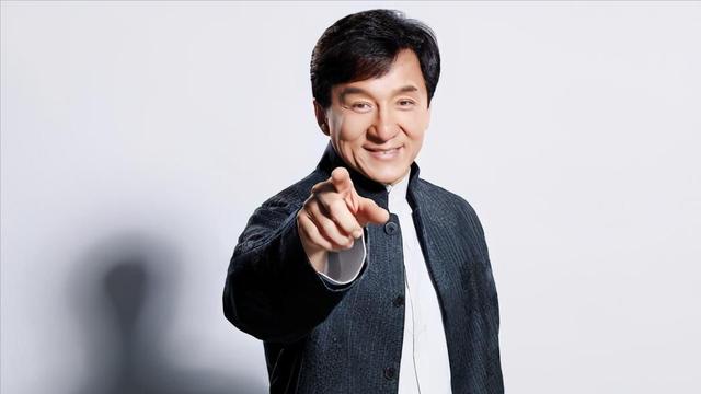 娱乐圈|敢爆娱乐圈黑幕的明星,王杰的嗓子被毒哑,杨幂爆女星一夜4000万