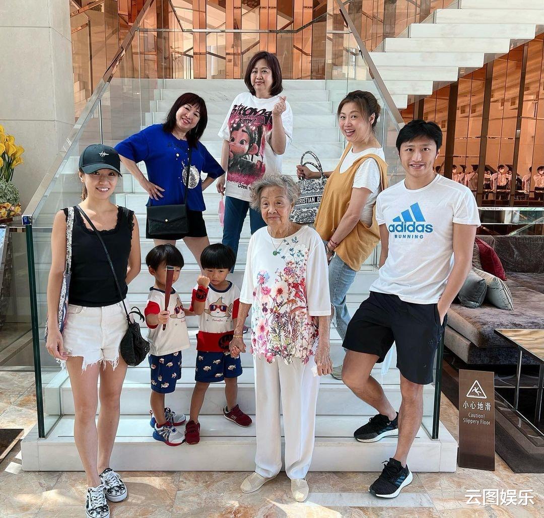 TVB|恭喜！TVB金牌监制抗癌成功精神奕奕，膀胱长肿瘤一度崩溃大哭