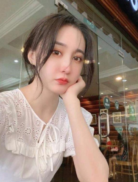 |仅仅2天，就曝出9个瓜，生三胎、家暴、被起诉，个个都是大瓜