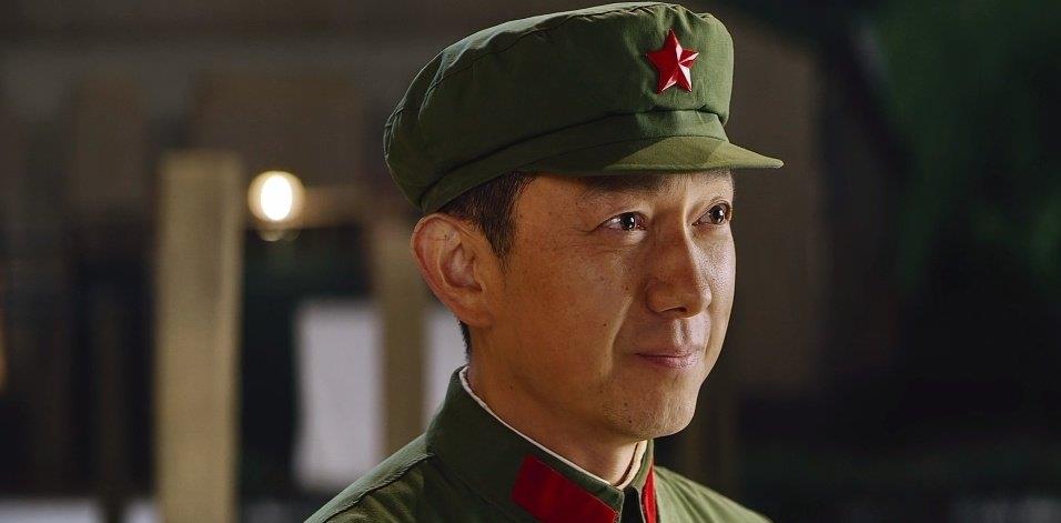 顾一野|王牌部队：为什么陈大山逼走陆平凡的行径在顾一野身上却没行通？