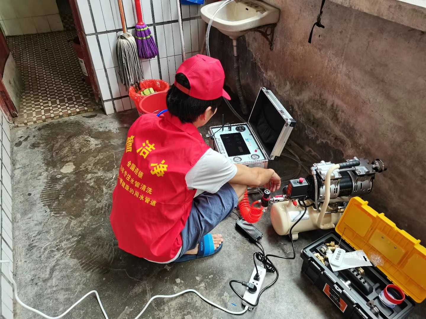 为什么要清洗水管?水管清洗对于健康生活的重要性!