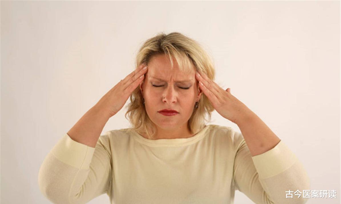 甲状腺|仅用一年，45岁男子结节从2cm降至0.1cm，医生直夸：方法值得借鉴