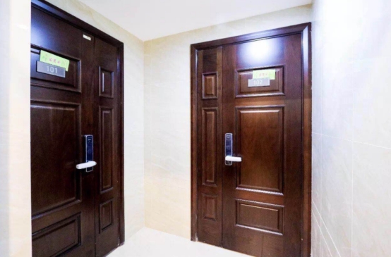 开发商提供的门窗需不需要换?老师傅帮你分析,不要盲目跟风