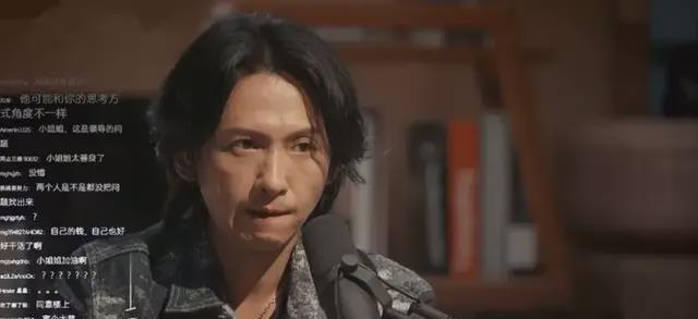 谢娜|为了躲酒跑进猪圈,让谢娜眉头紧锁的操作,却引起都市人的共鸣