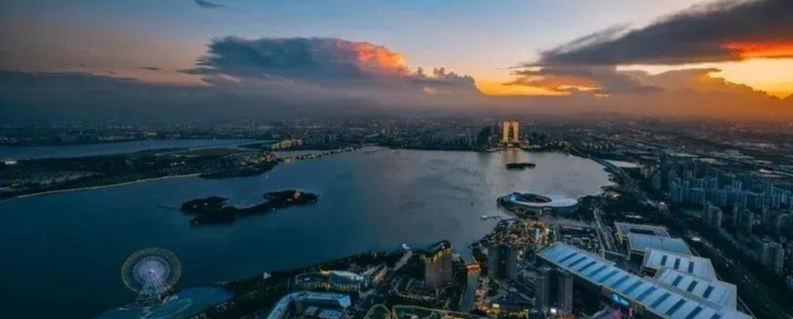 楼市|房地产岌岌可危,还有人落井下石