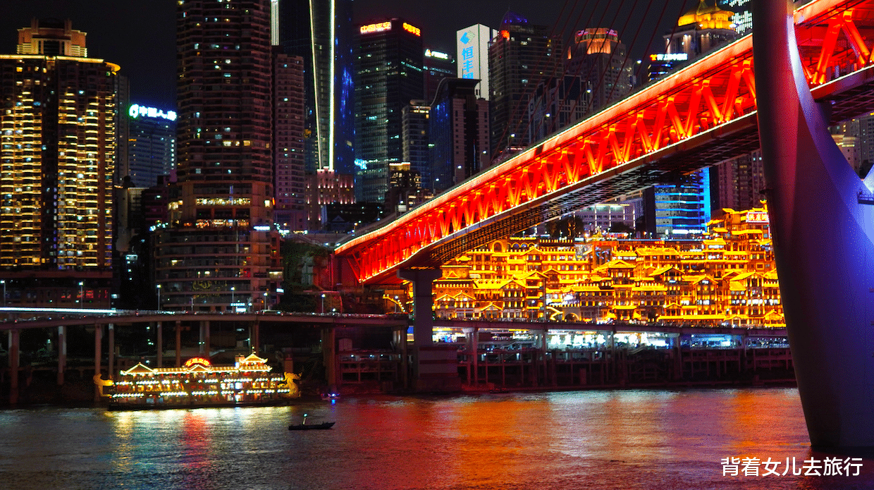 洪崖洞|重庆旅行：别再去洪崖洞！这里门票0元，随手一拍就是夜景大片