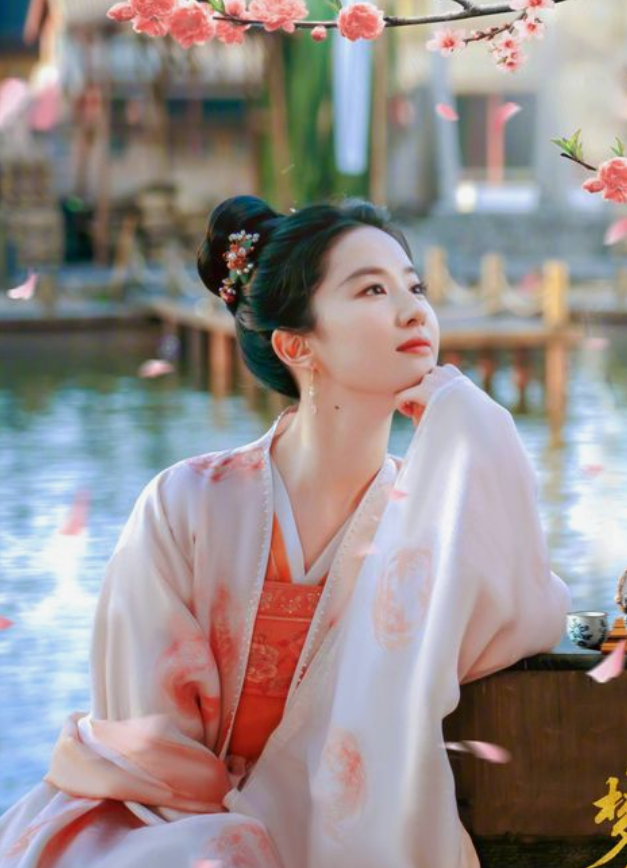 刘亦菲|刘亦菲 小姐姐 古装的灵动很漂亮