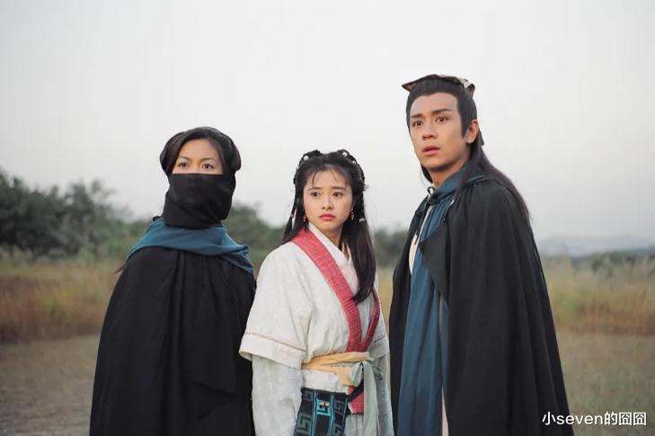 小姐姐|陈浩民学刘畊宏跳操,家里租房太杂乱被吐槽,网友:感觉家好小