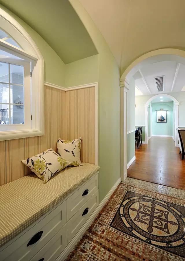 108㎡简约地中海混搭,玄关的马赛克瓷砖,惊艳得让我迈不开腿