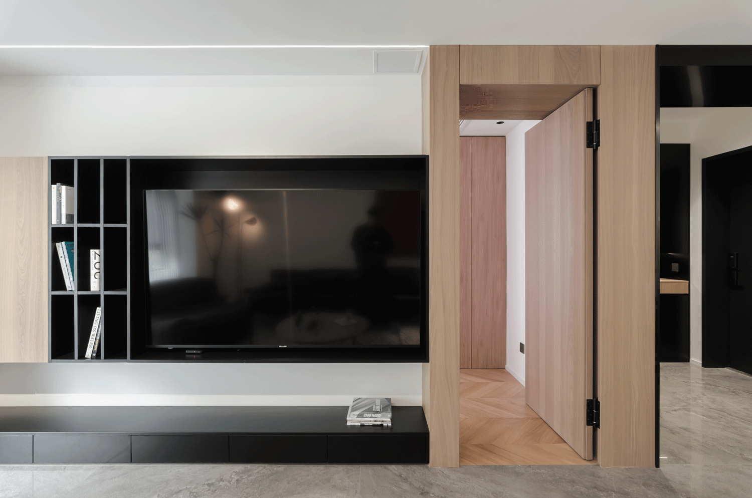 黑白调不愧是最经典的色彩搭配!看了她家,才知道有多高级