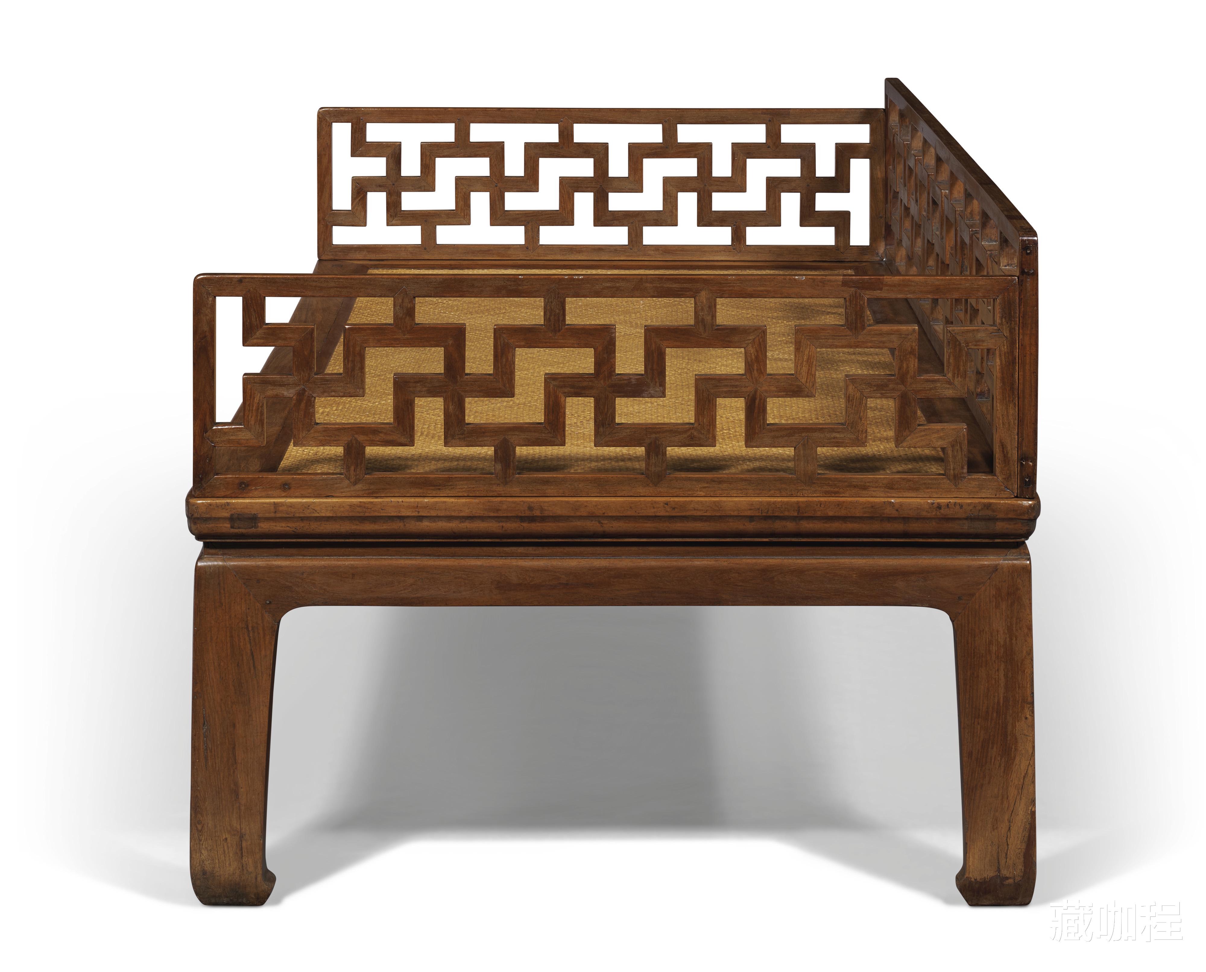 |罗汉床&素提盒,香港秋拍一大一小黄花梨家具