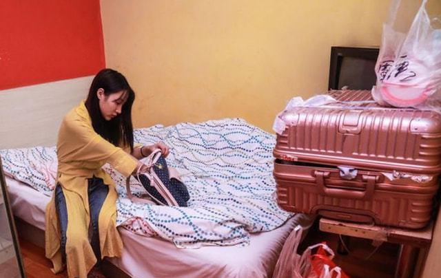 |租房市场出“乱象”？女租客可提供服务免房租，背着家人行荒唐事