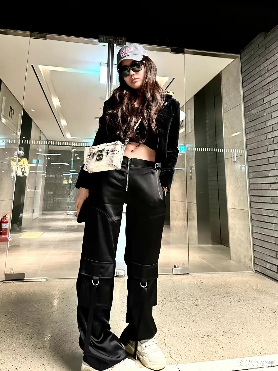 |辛巴徒弟蛋蛋否认三个绯闻男友,拒绝和男人去私密餐厅吃饭!