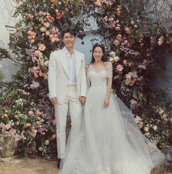 玄彬|玄彬孙艺珍今日大婚,遭肖战粉组团蹭热度,网友:又要开除粉籍?