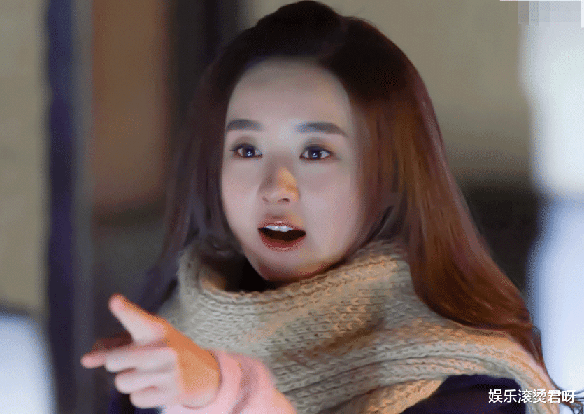 王菲|“傻白甜”别硬演,有人可爱又活泼,有人五官乱飞隔着屏幕都尴尬