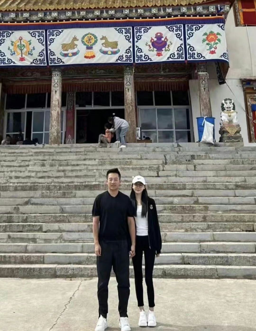 汪小菲|张颖颖发文：我不当金丝雀，汪小菲不敢官宣有原因