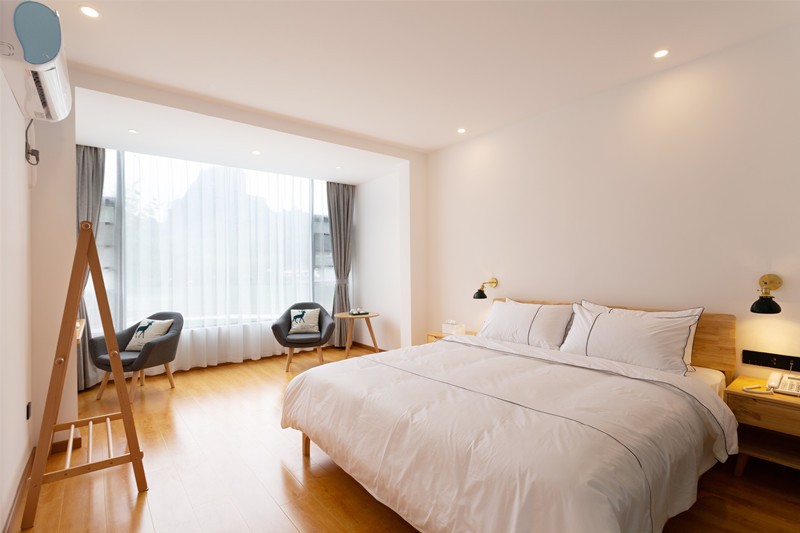 木地板装修想要耐脏,千万不要选这种色系