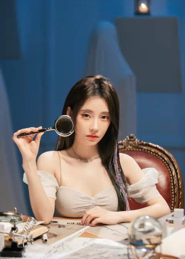 冯提莫|冯提莫新舞台新鲜出炉！大舞台能否成就经典场面？粉丝已经期待