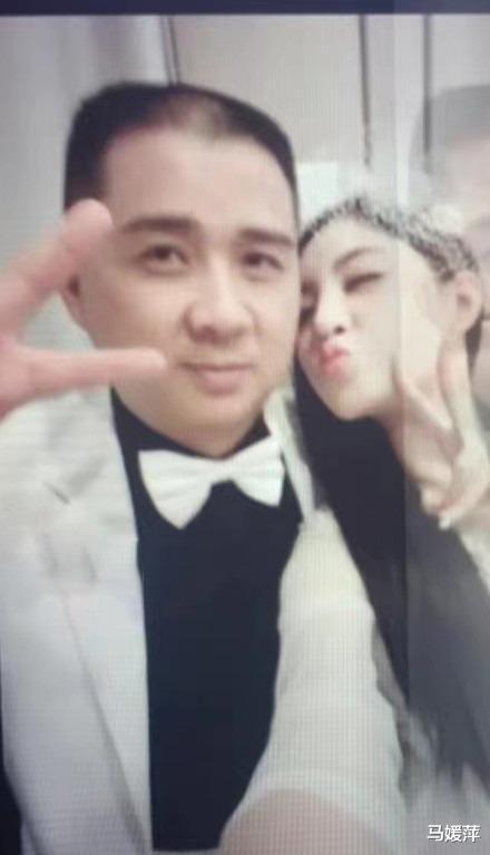 张颖颖|张颖颖与年长男子亲密照流出,躺怀里主动献吻,大量床照也被曝光