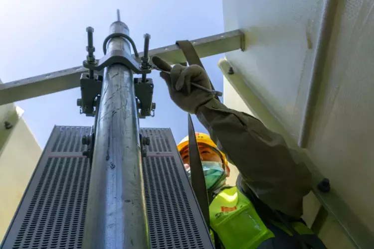 5G|北航教授揭开5G“谎言”，网友怒斥：当老百姓是傻子？