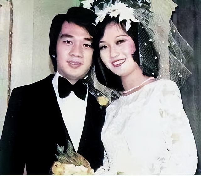 赵雅芝|赵雅芝的3个儿子，个个让她骄傲！