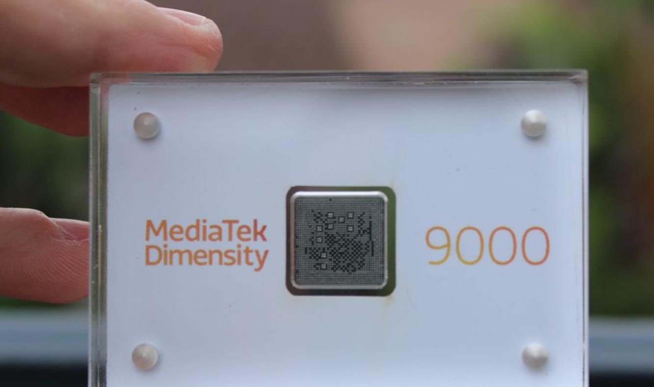 天玑9000|骁龙8手机表现平庸?天玑9000或是最大惊喜:发哥的机会来了