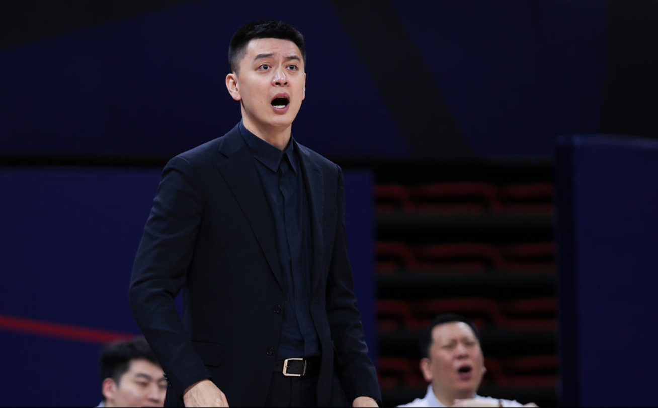 辽宁男篮|CBA总决赛在即！2米18奇兵突袭驰援辽篮争冠，3剑客或零封广厦