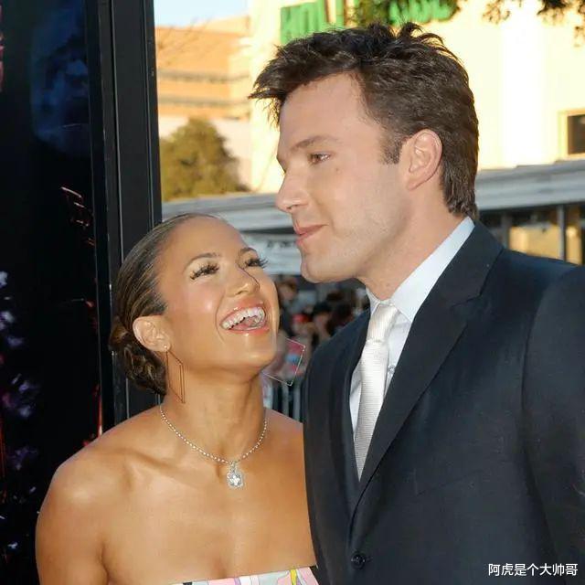 詹妮弗|恭喜!分手17年,世纪大复合:这次,他们不结婚真的很难收场…