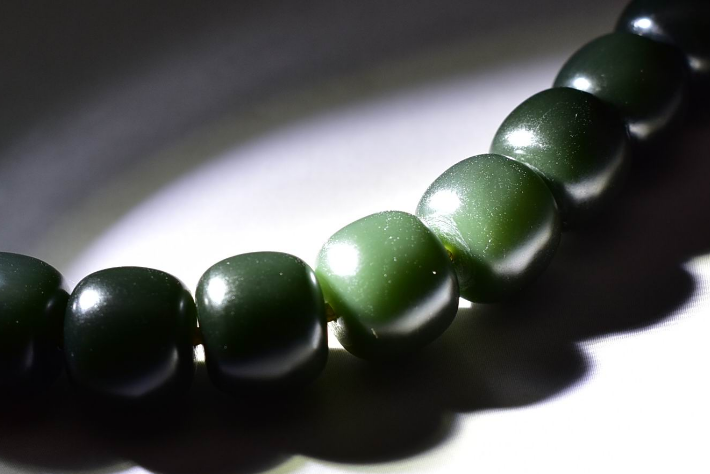 |几百块钱能买到和田玉吗？买到的玉是真的吗？会不会被骗