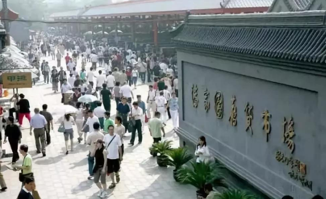 翡翠|闻名遐迩的翡翠玉石制造地,在这几个地方,让你大开眼界