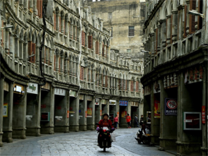 |文南老街，南洋建筑构成的古朴老街，与现代城市完美适配