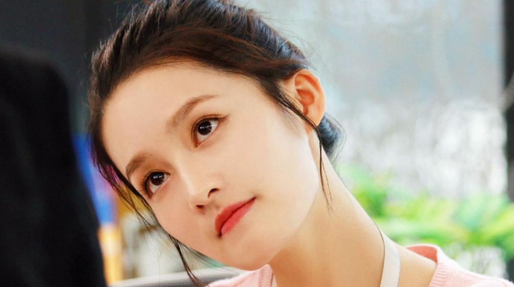 李沁|让她演女主都不红，这几位女星榜上有名，也是没谁了