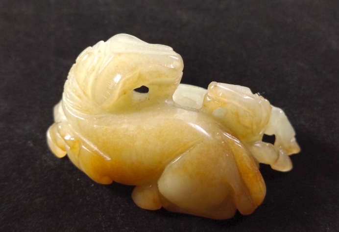 艺术品|和田玉最主要的分清点,搞懂什么是商品,什么是可观赏的艺术品