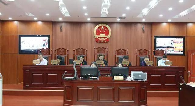 女大学生赴3人之约,次日发现自己被吃霸王餐引发血案