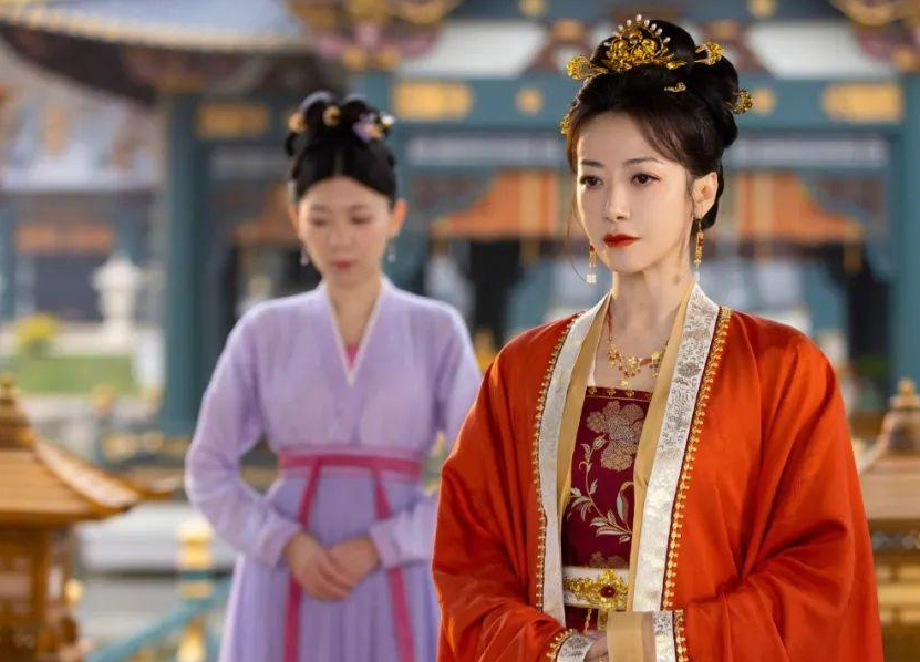 陈紫函|知名女星“人设崩塌”：如今47岁的她，不装了。