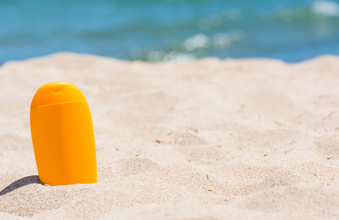 防晒衣 夏天怎么选防晒衣?哪种防晒衣对皮肤好?教你选防晒衣的注意事项!