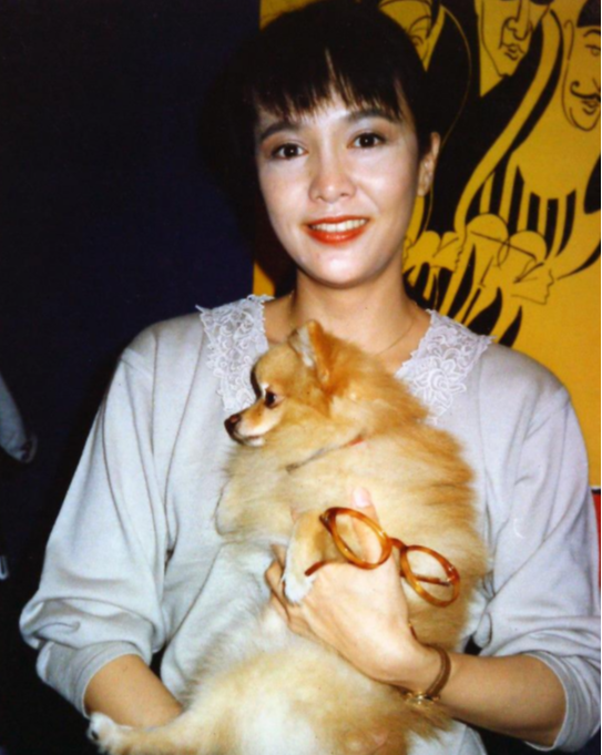 整容|在当奶奶的年纪整容，如今脸垮得没眼看，这些女星肠都悔青了吧