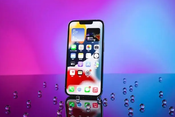 iPhone机型续航比拼，iPhone13mini排名第四，第一毫无疑问