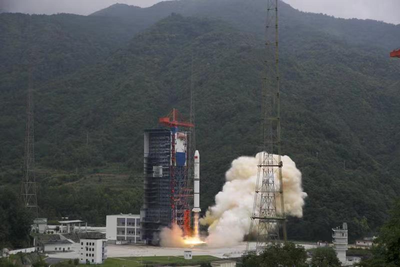 壮观!一箭九星齐入轨,能治特斯拉的只有极氪了