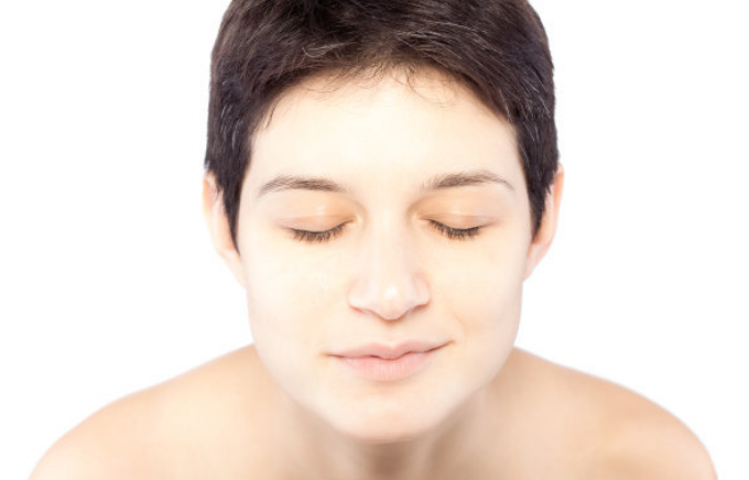 卸妆 卸妆需要注意什么呢