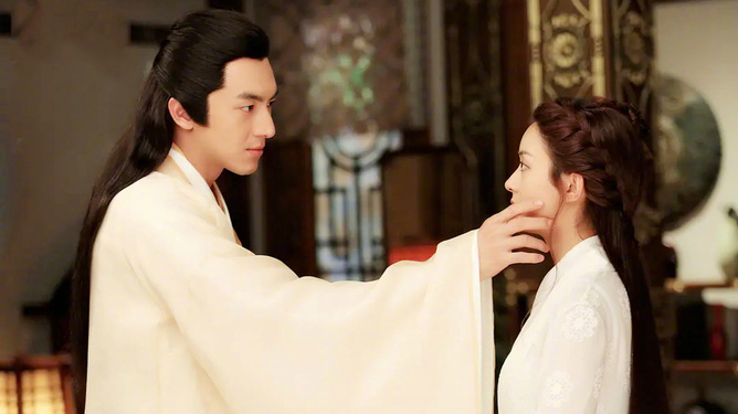 与凤行|《与凤行》赵丽颖和两女神定妆照流出,女二却被指是全剧败笔