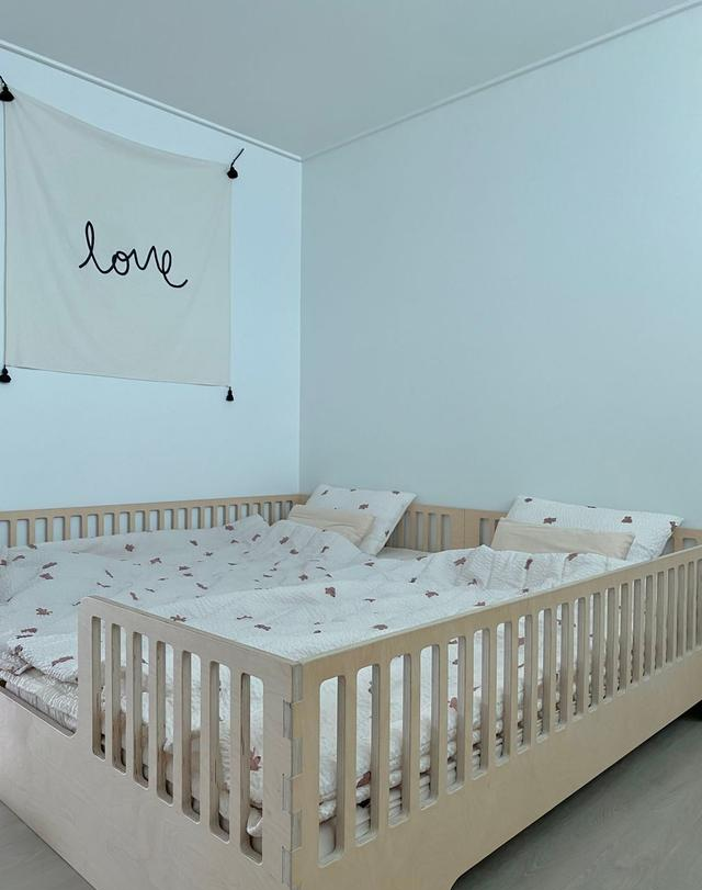 装修不是越奢侈越好,她家145㎡没几件家具,5年如一日越住越大!