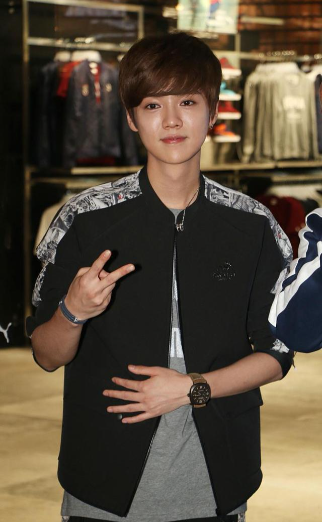 李易峰|网传李易峰将出国,为何帅气、多金还因PC塌房